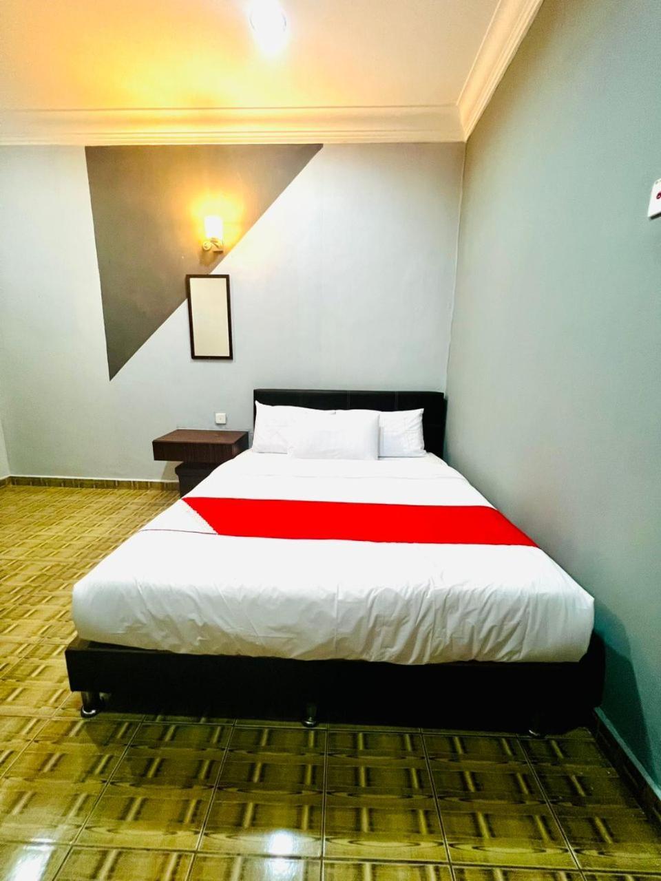 Daily Inn Hotel Mersing Eksteriør billede