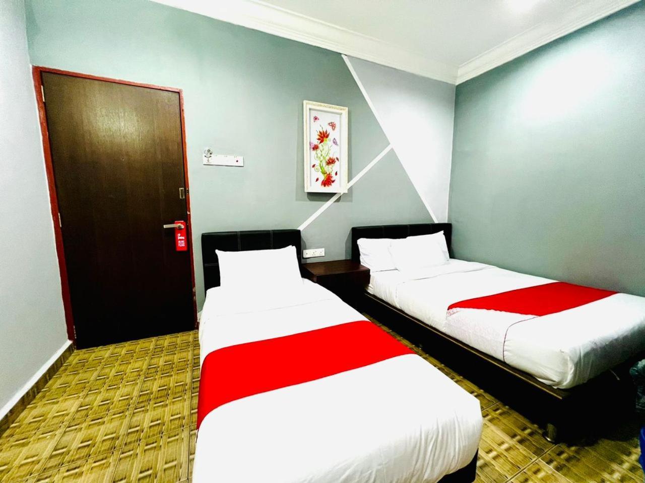 Daily Inn Hotel Mersing Eksteriør billede