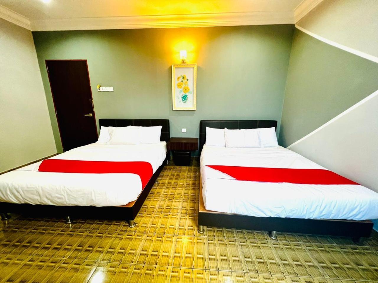 Daily Inn Hotel Mersing Eksteriør billede